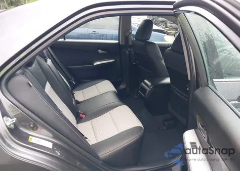 2013 Toyota Camry Se V6 z USA, uszkodzony, nr VIN 4T1BK1FK4DU023079